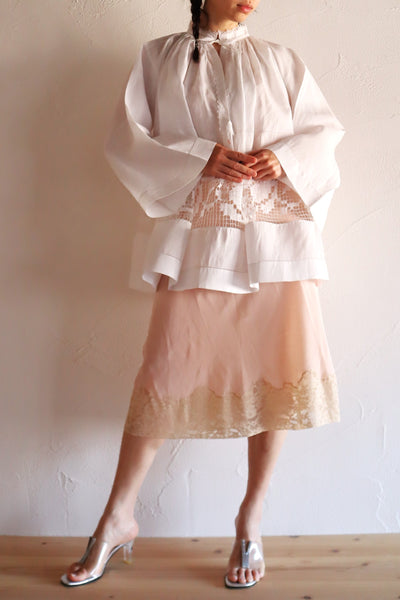 1900s French Handworked Filet Lace Church Cotta