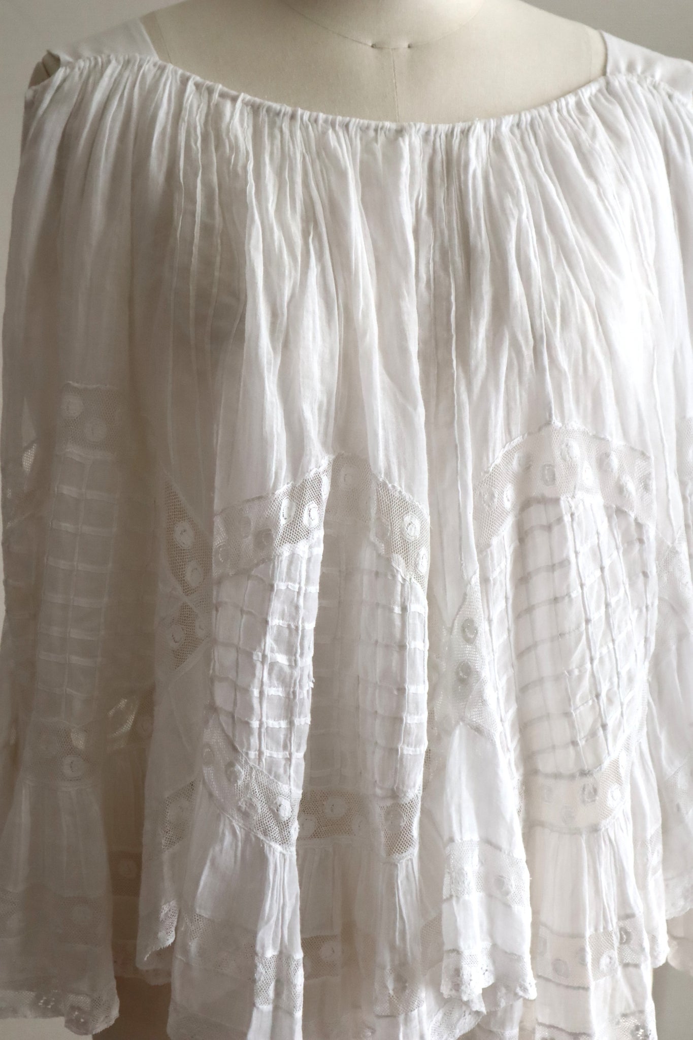 1910s French Antique Whitework Skirt Hem Reworked Top