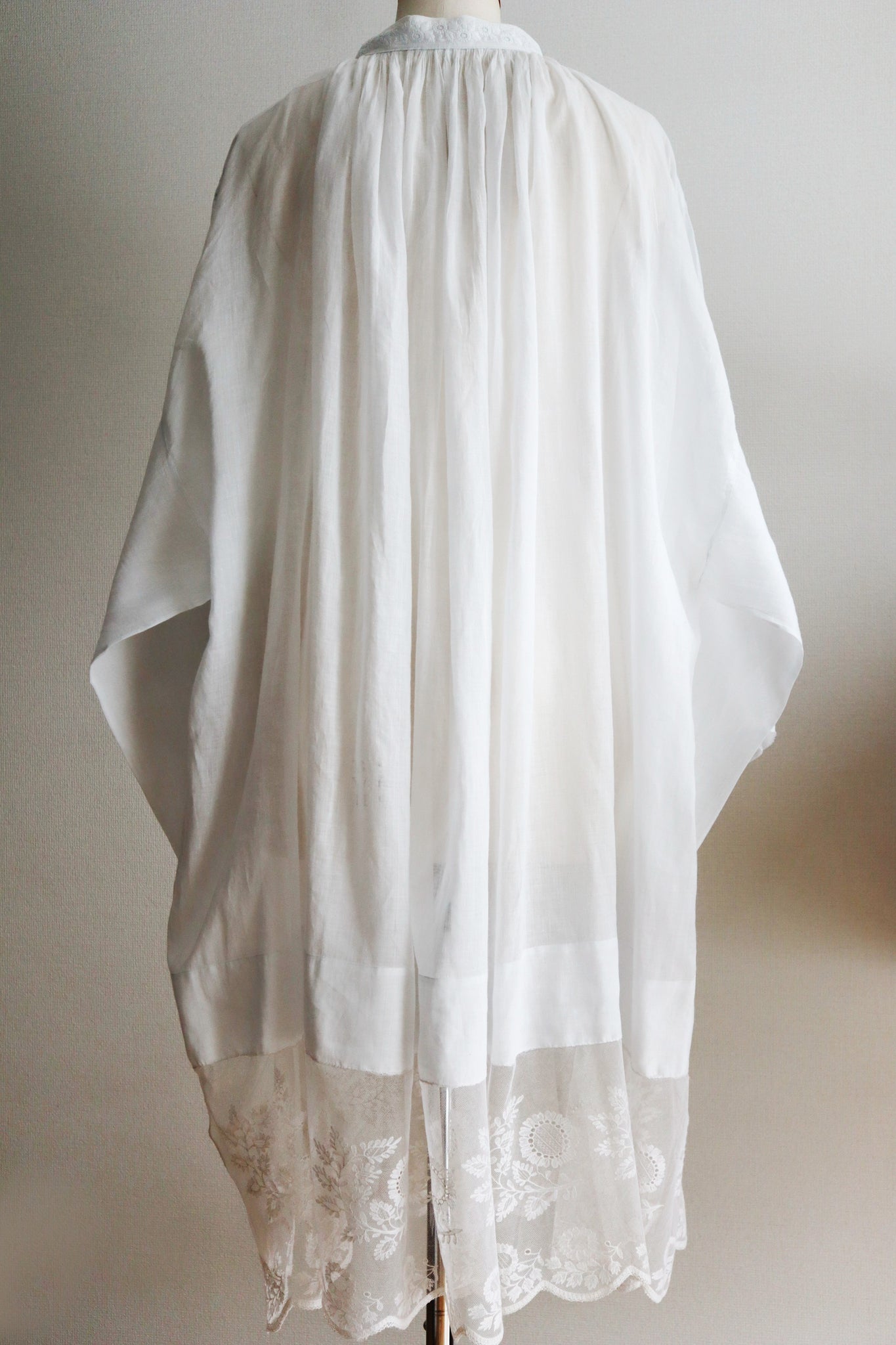 1900s Big Sleeves Church Smock