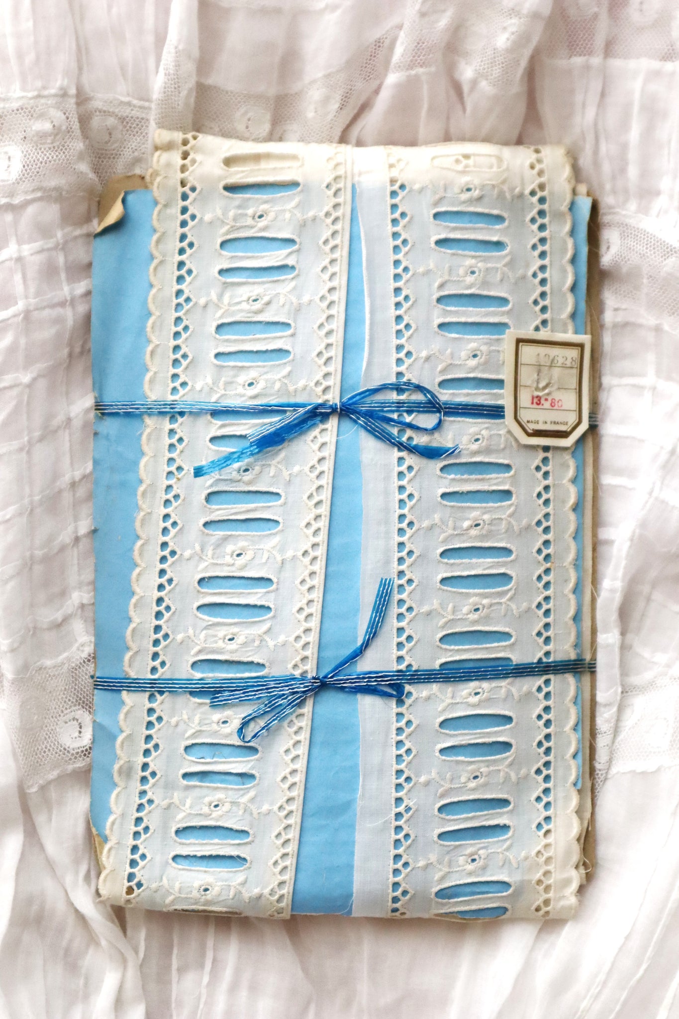 1920s–1930s French Deadstock Broderie Anglaise Lace Trim on Original Card