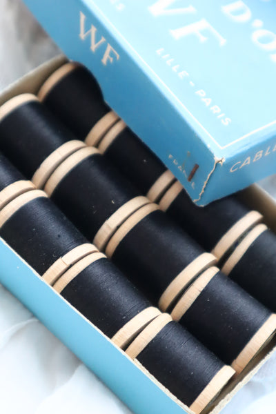 1910s French “LOUIS D’OR” Cotton Thread Set