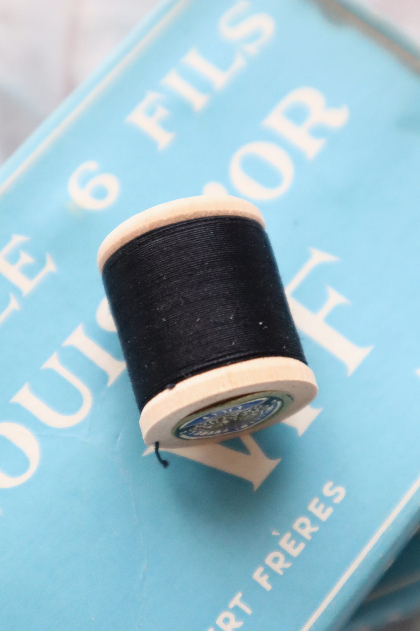 1910s French “LOUIS D’OR” Cotton Thread Set