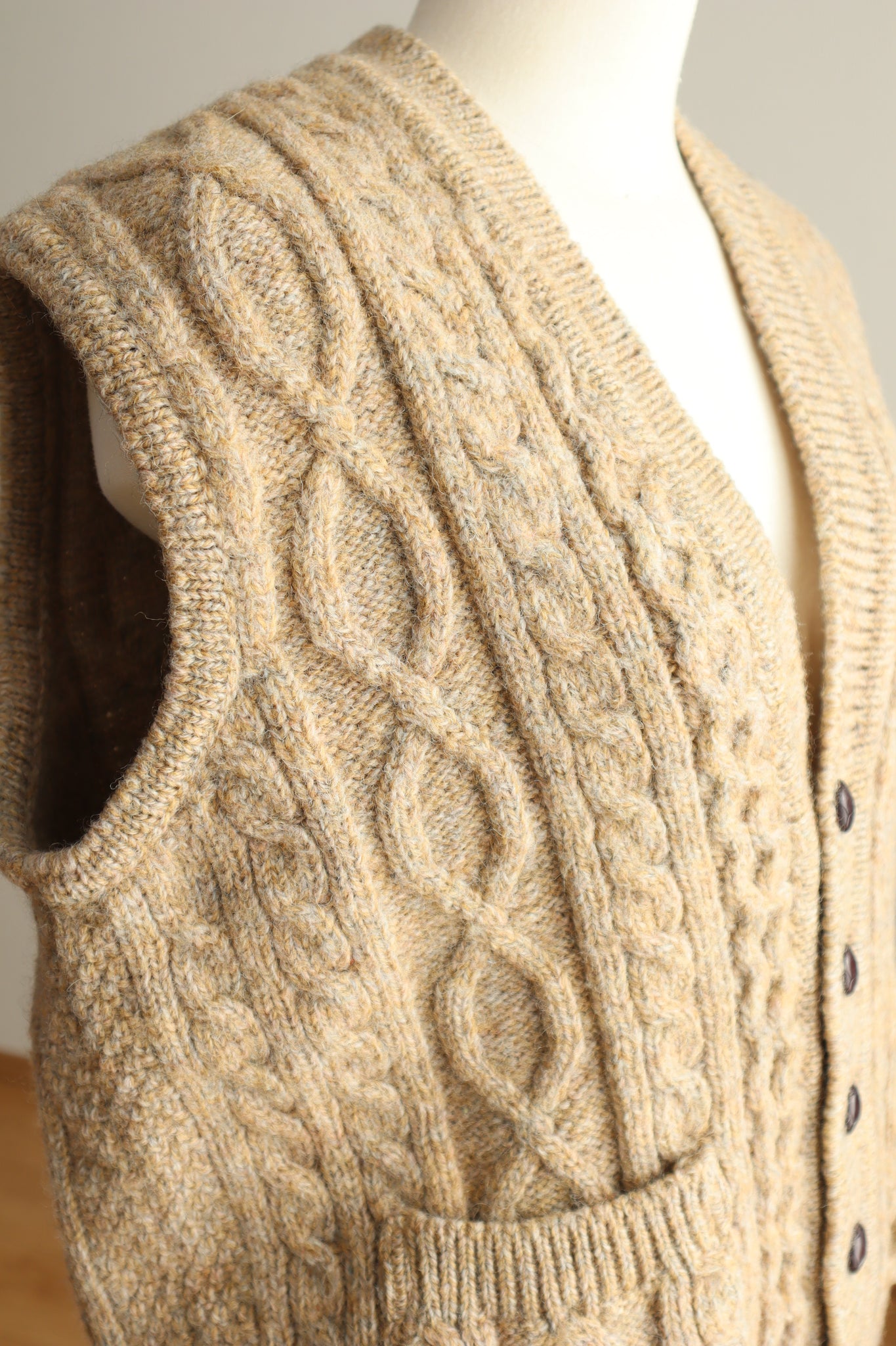80s Irish Aran Wool Vest