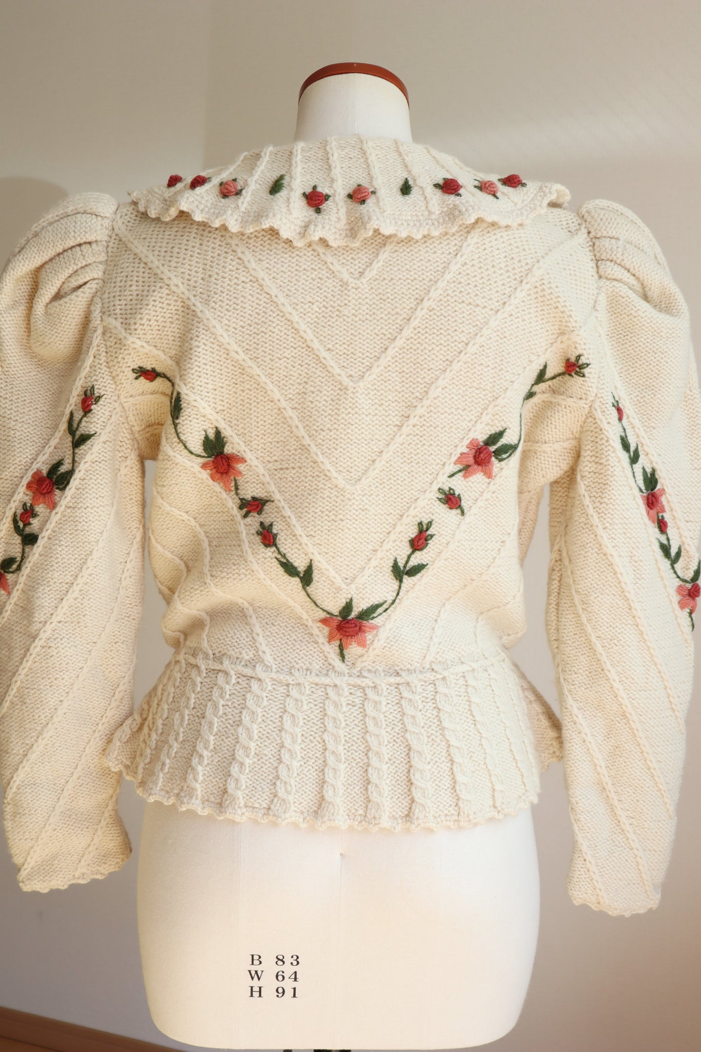 80s Hungarian embroidery Cardigan
