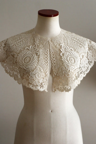 1920s French Deadstock Cotton Lace Berthe Collar