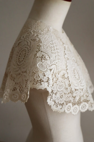 1920s French Deadstock Cotton Lace Berthe Collar