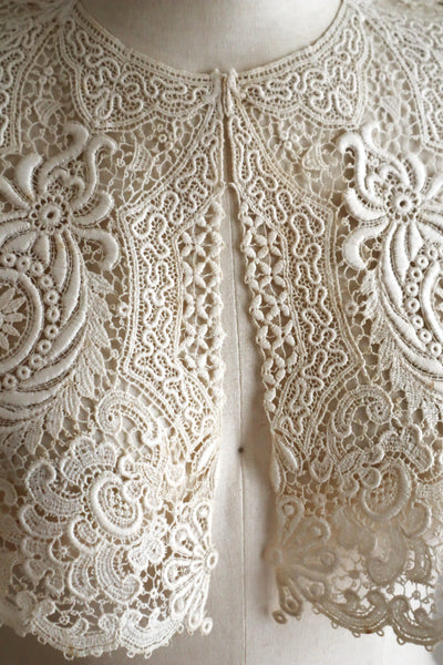 1920s French Deadstock Cotton Lace Berthe Collar