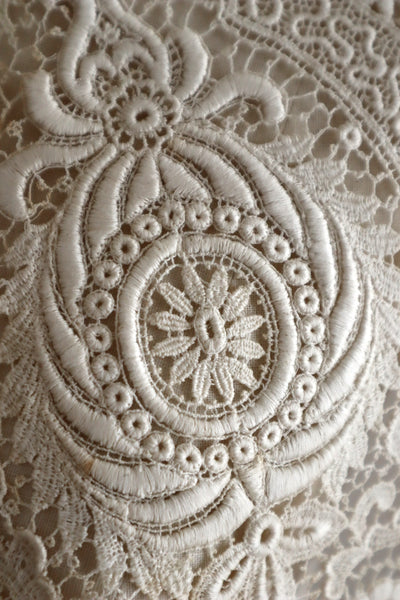 1920s French Deadstock Cotton Lace Berthe Collar