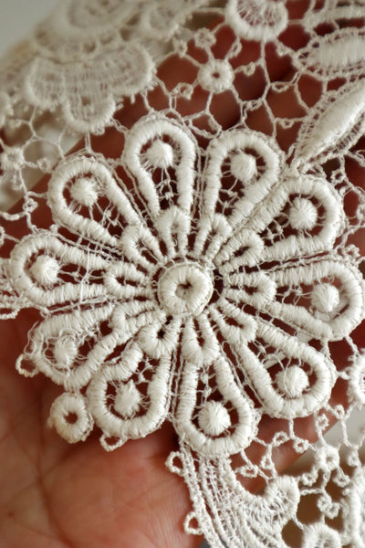 1920s French Deadstock Cotton Lace Berthe Collar