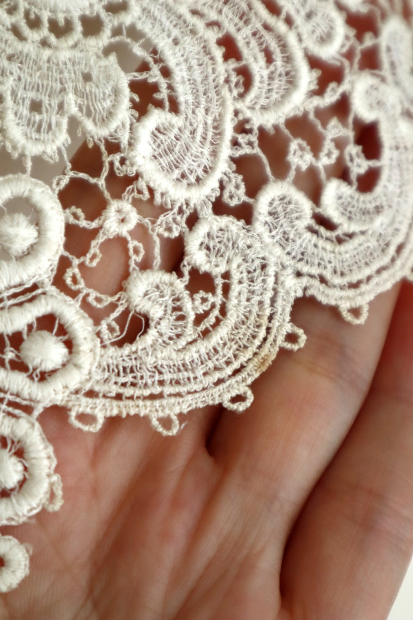 1920s French Deadstock Cotton Lace Berthe Collar