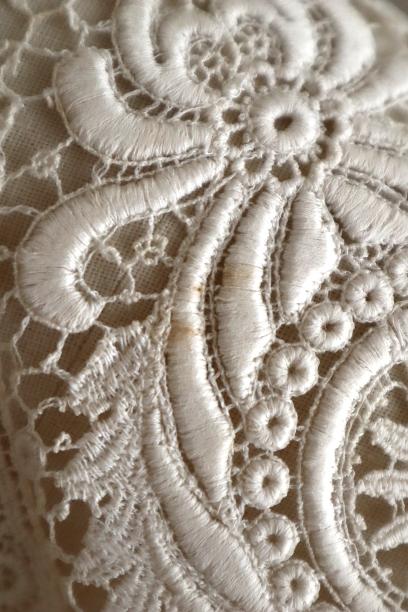 1920s French Deadstock Cotton Lace Berthe Collar