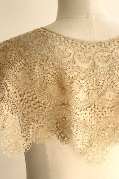 1900s Silk Maltese Lace Collar