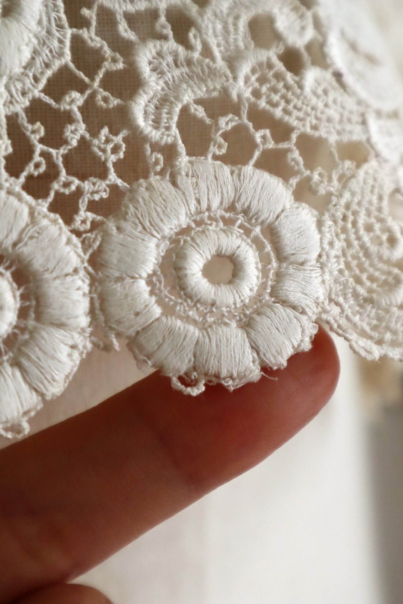 1920s French Deadstock Cotton Lace Berthe Collar