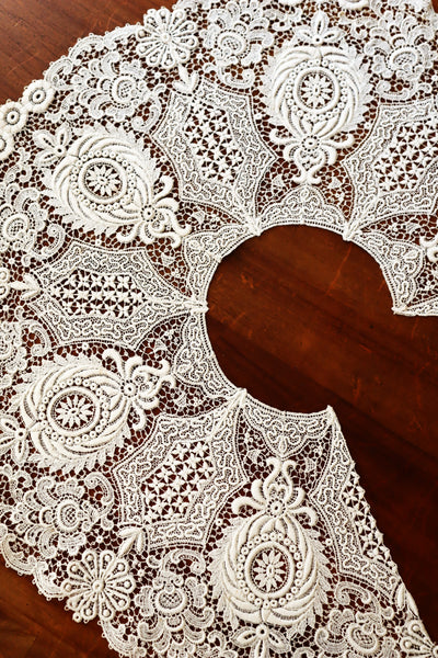 1920s French Deadstock Cotton Lace Berthe Collar
