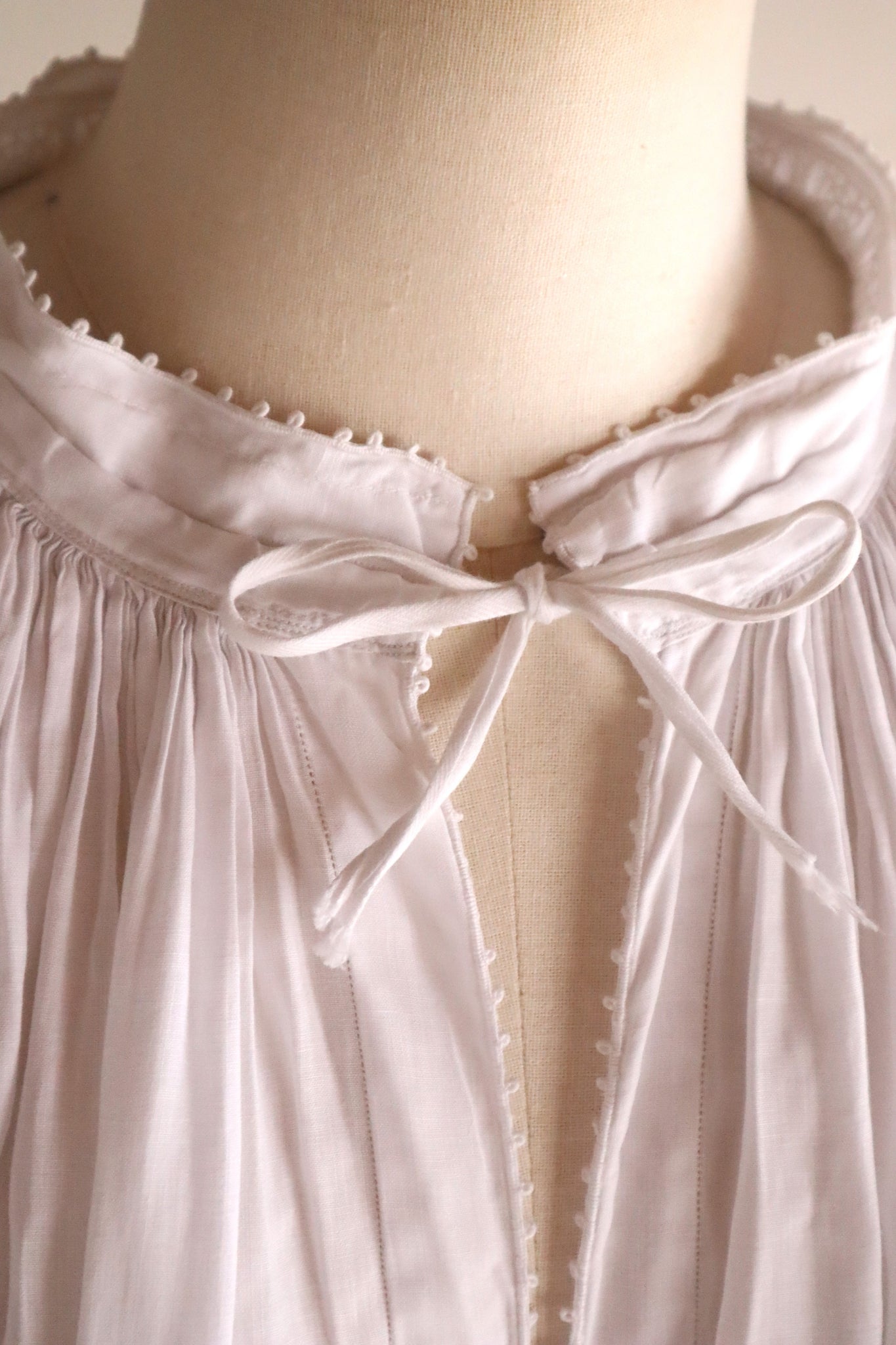 1900s French Handworked Linen Drawnwork Lace Church Surplice