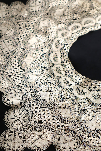1900s Silk Maltese Lace Collar