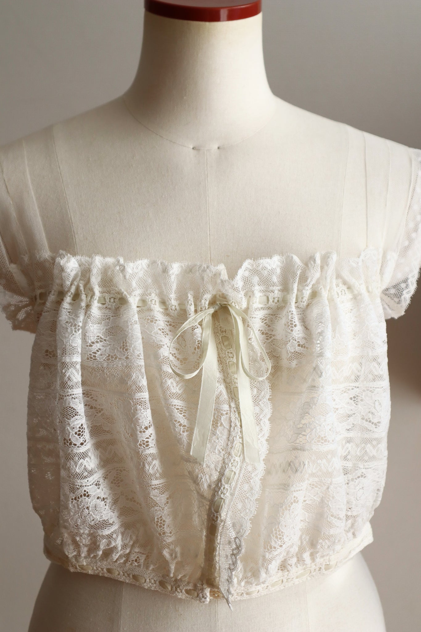 1900s Hand-Sewn Valenciennes Lace Corset Cover