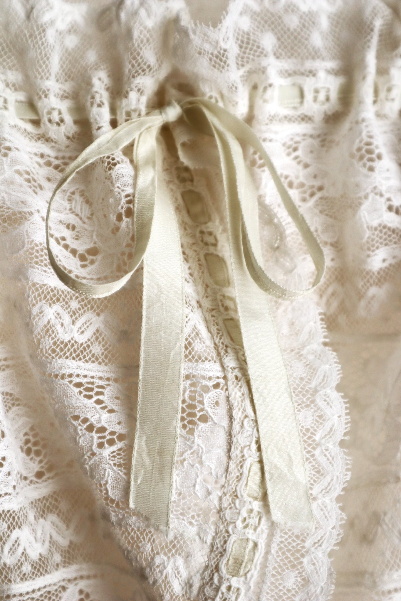 1900s Hand-Sewn Valenciennes Lace Corset Cover