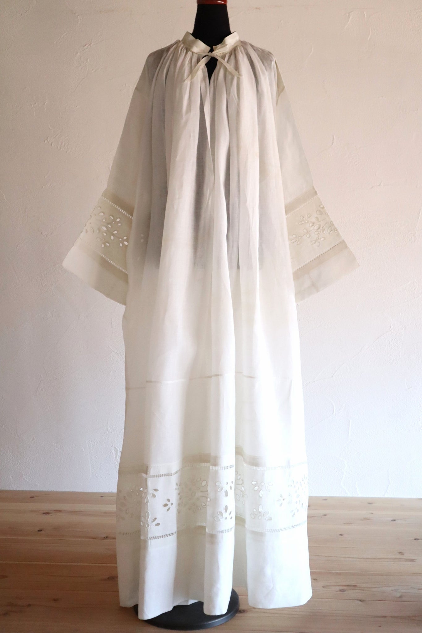 1900~1920s Linen Church Dress