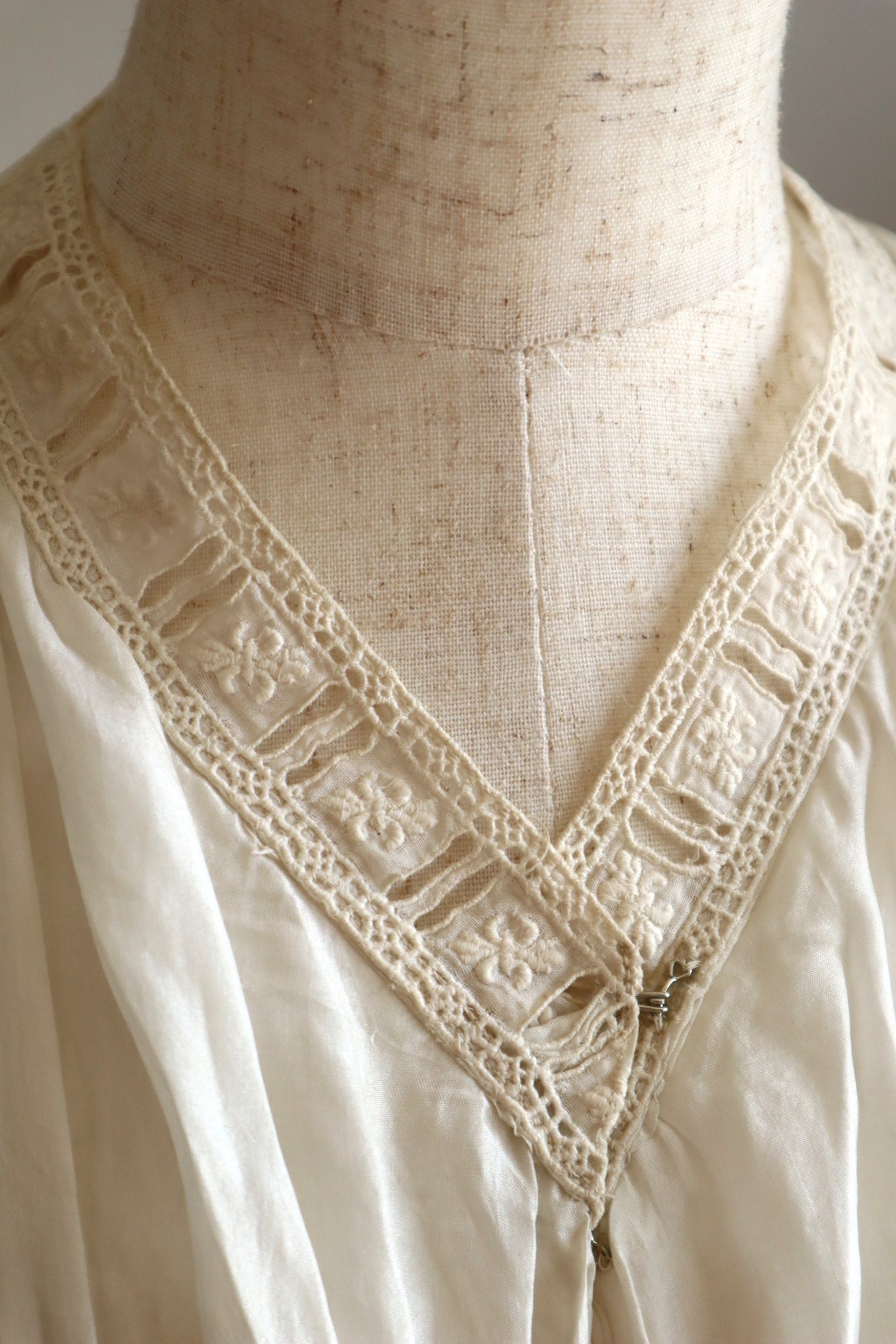 19th Silk Bed Jacket Size XXS