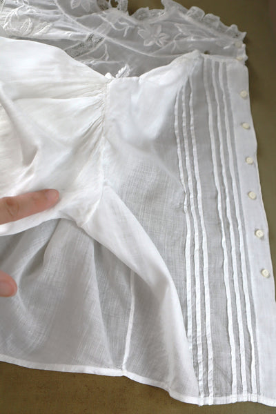 1900s Edwardian Muslin Cotton Embroidered Blouse