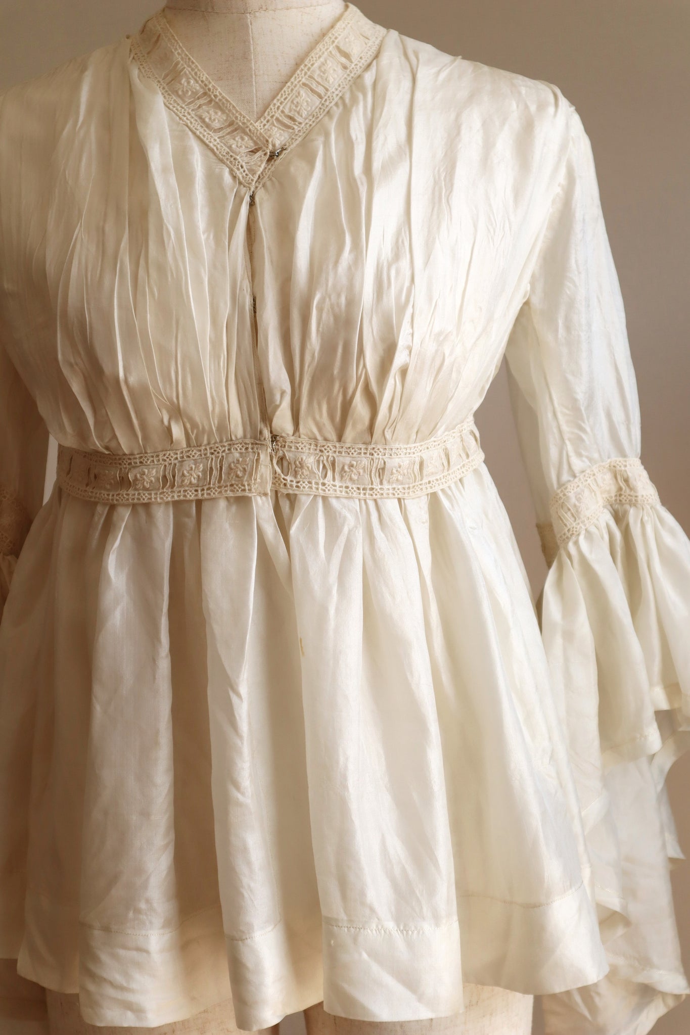19th Silk Bed Jacket Size XXS