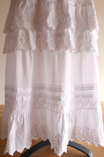 1900s French Edwardian Handworked Cotton Lawn Skirt
