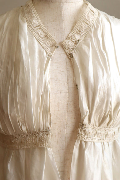 19th Silk Bed Jacket Size XXS