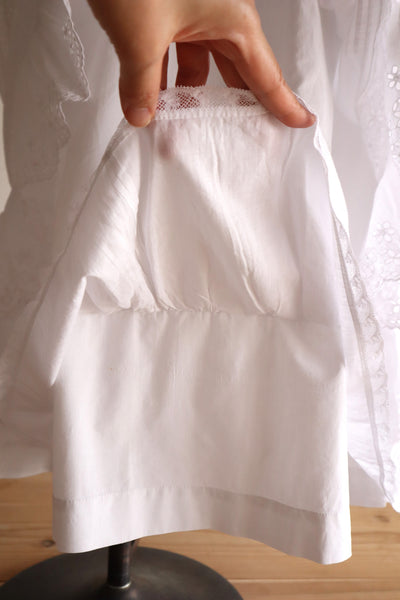 1900s French Edwardian Cutwork Cotton Petticoat Skirt