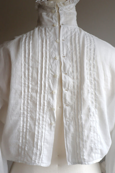 1900s Edwardian Muslin Cotton Embroidered Blouse