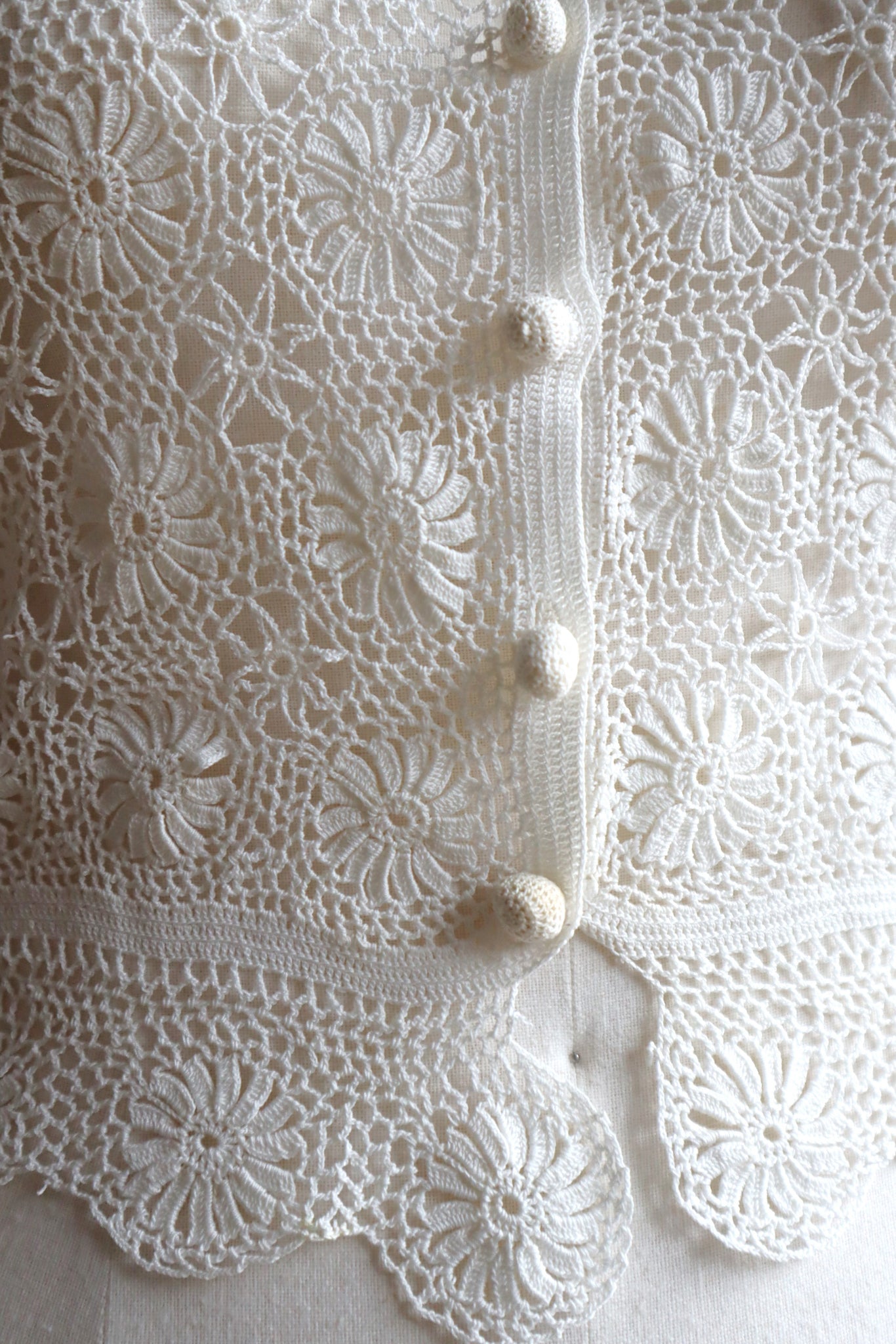 1930s Off White Crochet Blouse Size S
