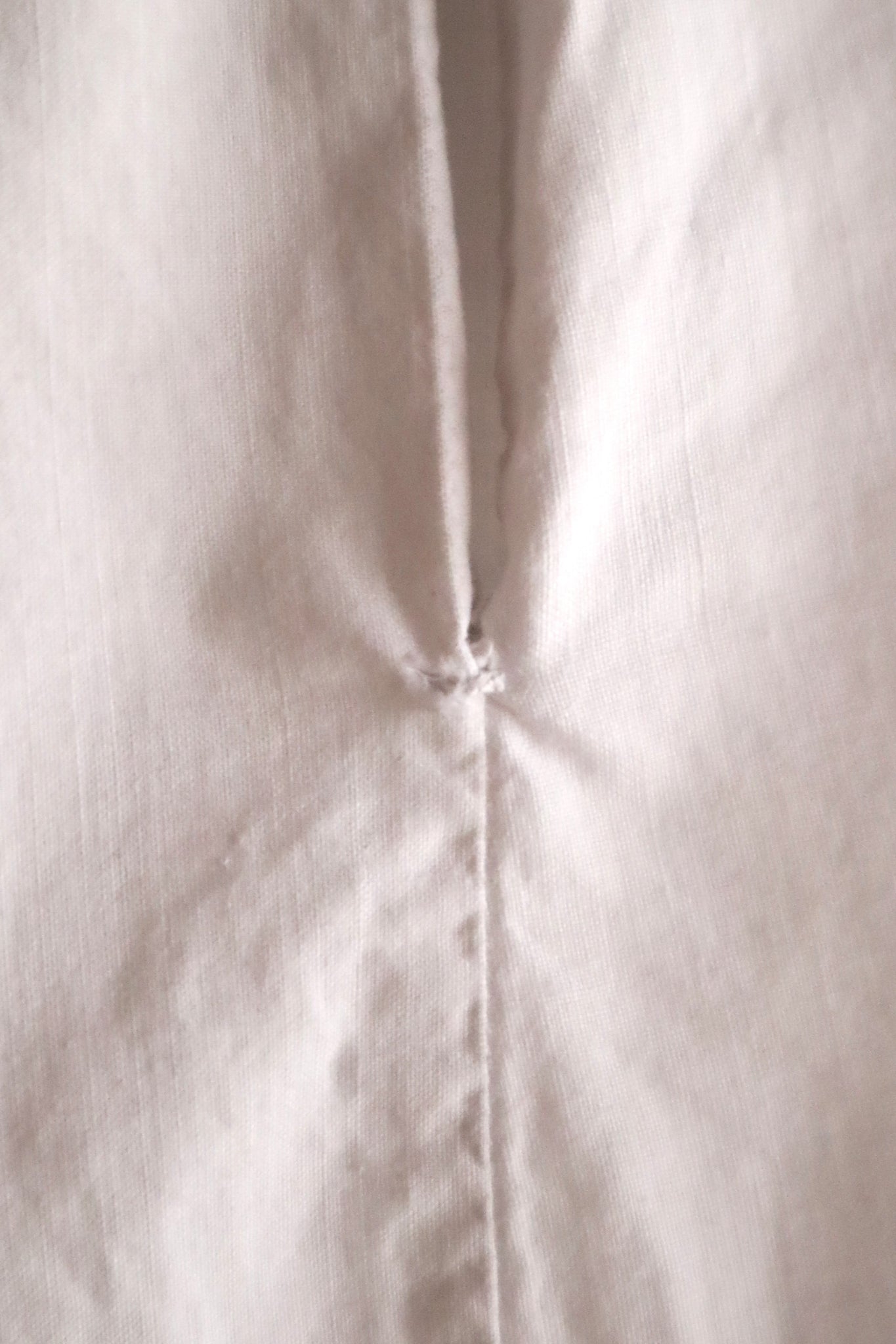 1900s French Edwardian Cutwork Cotton Petticoat Skirt
