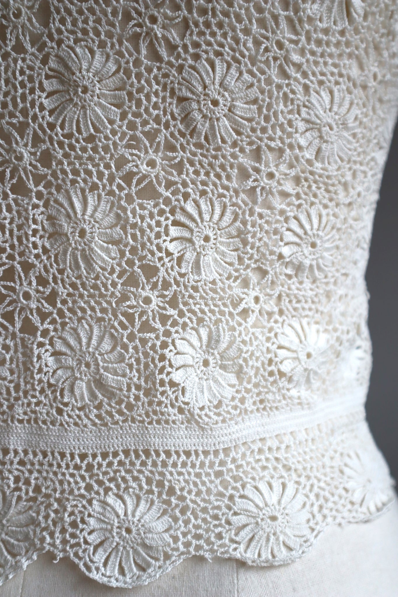 1930s Off White Crochet Blouse Size S