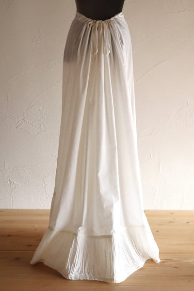 1900s French Cotton Train Skirt with Fine Pleated Hem