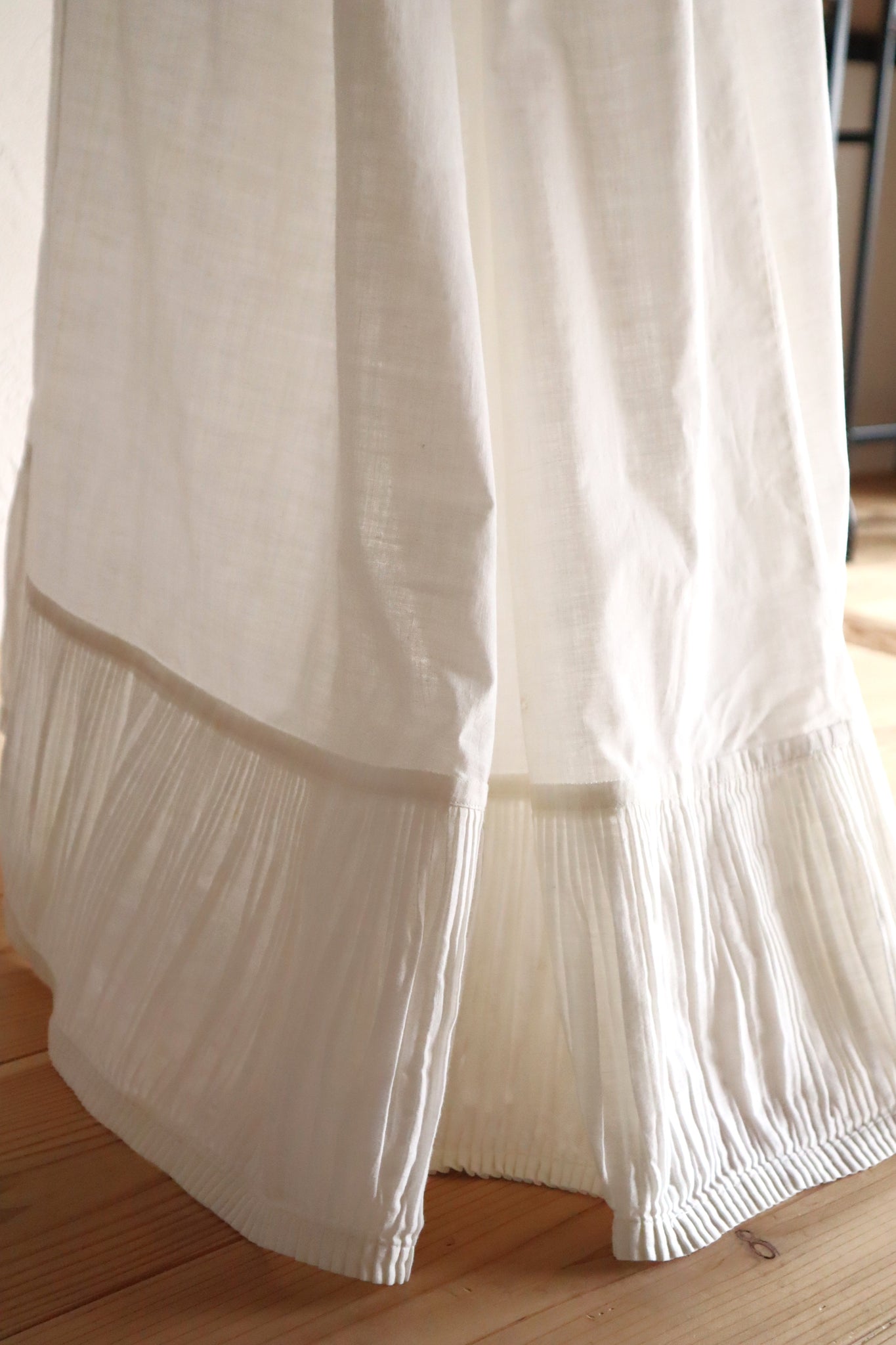1900s French Cotton Train Skirt with Fine Pleated Hem