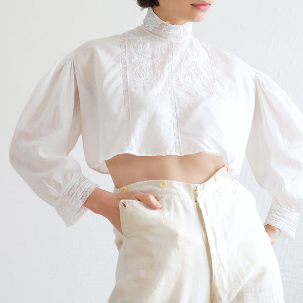 1900s Edwardian Muslin Cotton Embroidered Blouse