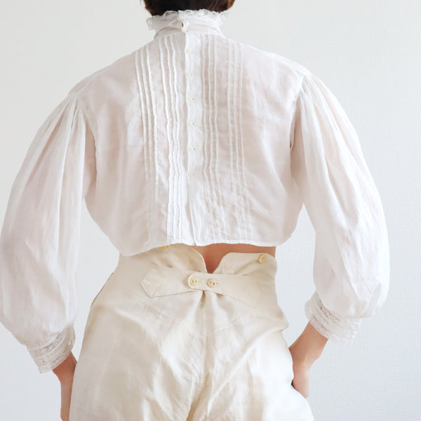 1900s Edwardian Muslin Cotton Embroidered Blouse
