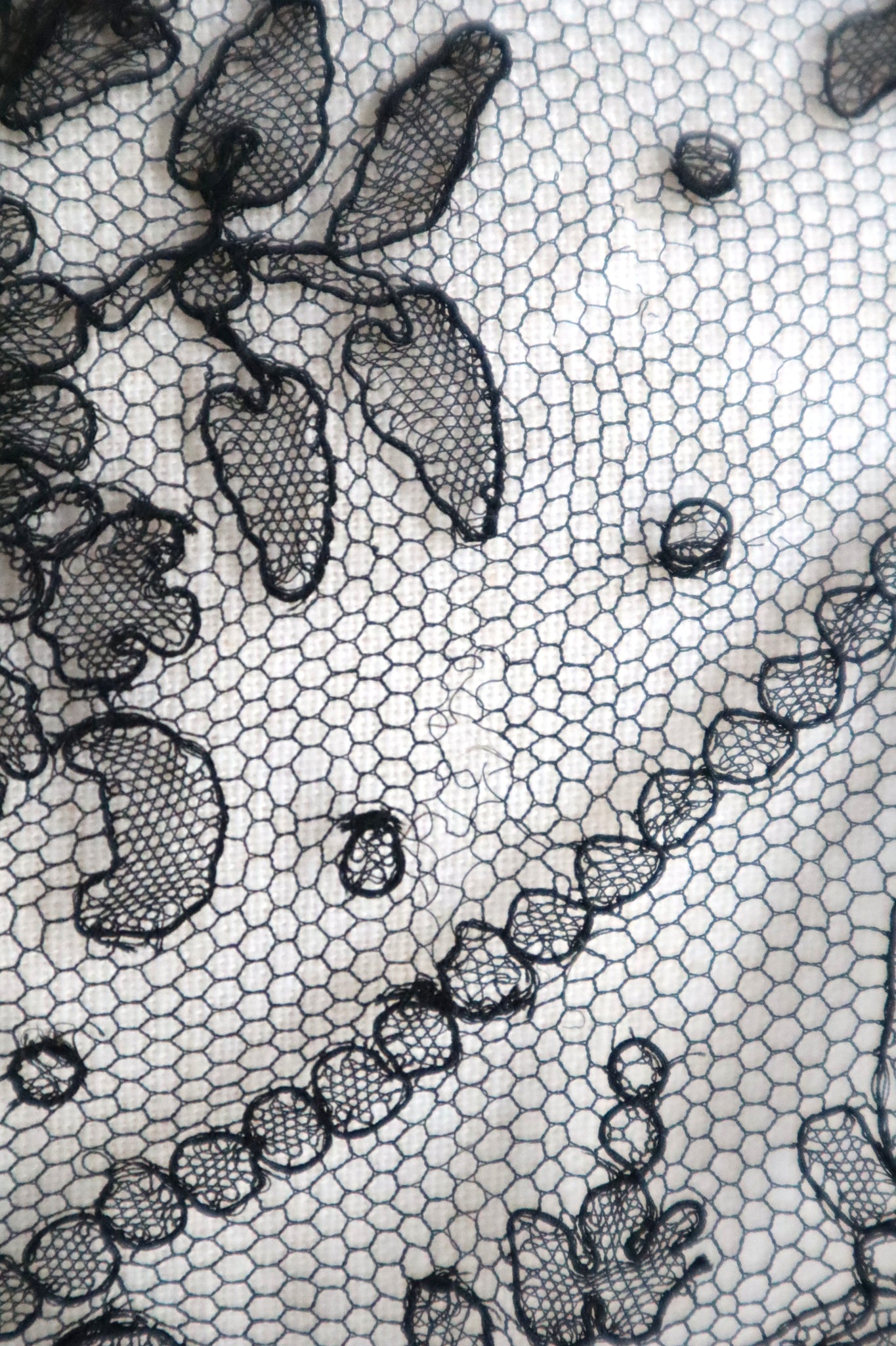 1900s French Black Chantilly Style Lace Collar