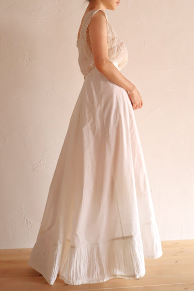 1900s French Cotton Train Skirt with Fine Pleated Hem