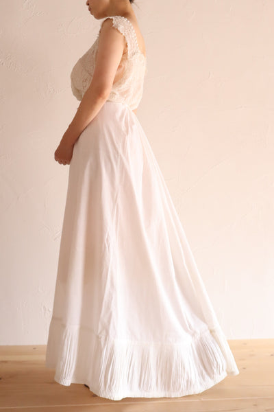 1900s French Cotton Train Skirt with Fine Pleated Hem