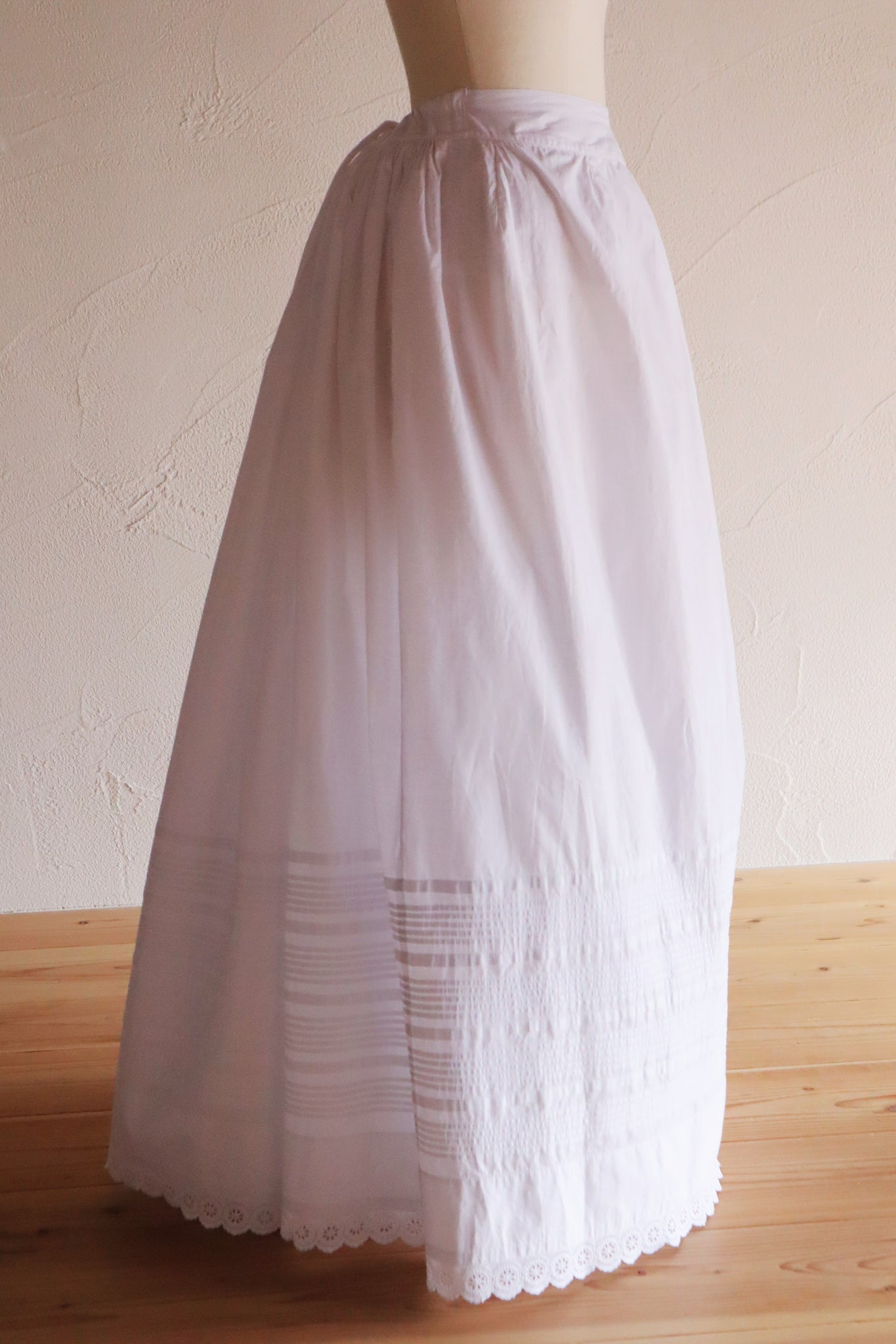 1880s French White Cotton Petticoat Skirt with Hand-Sewn Pintucks