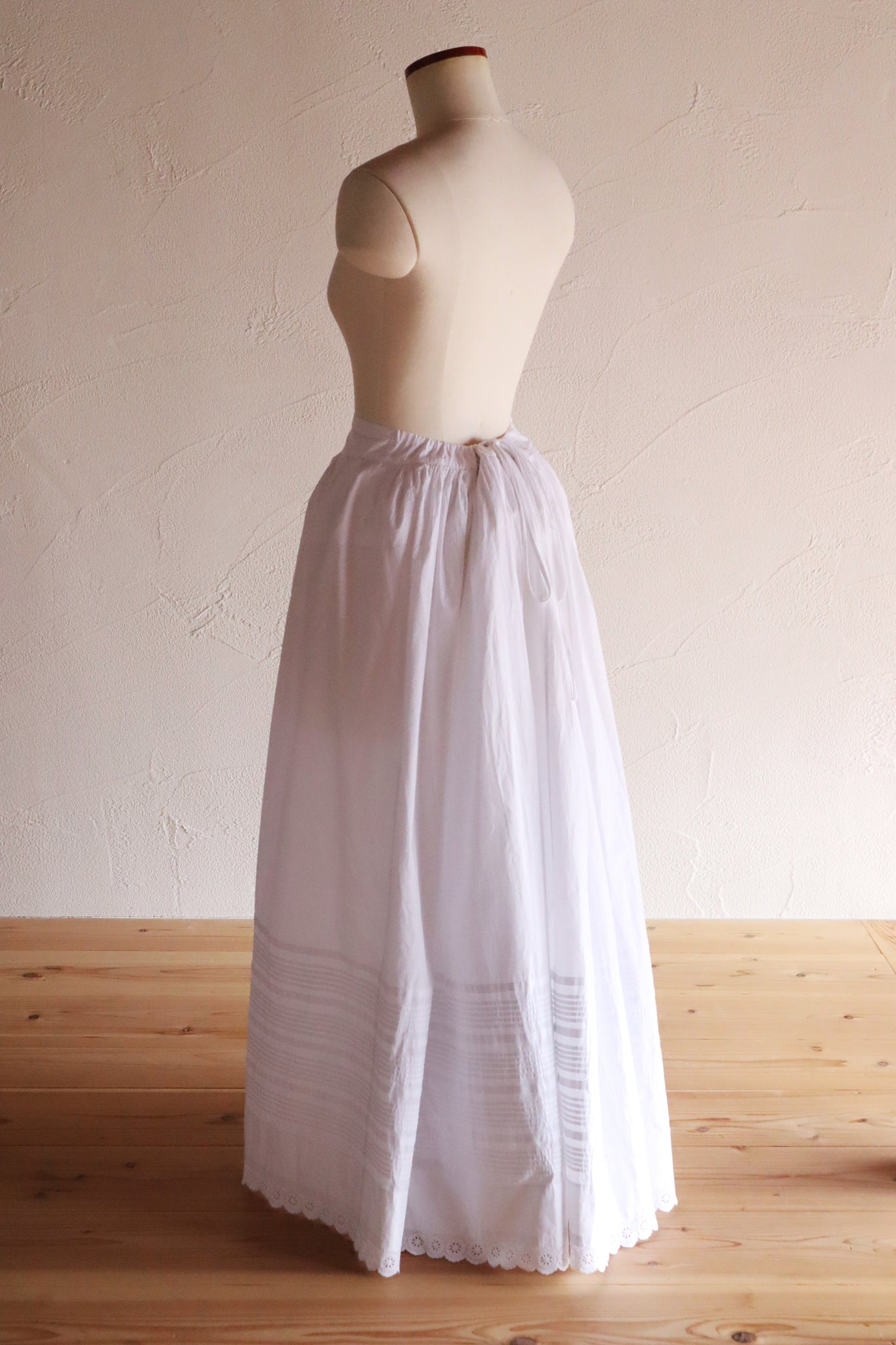 1880s French White Cotton Petticoat Skirt with Hand-Sewn Pintucks