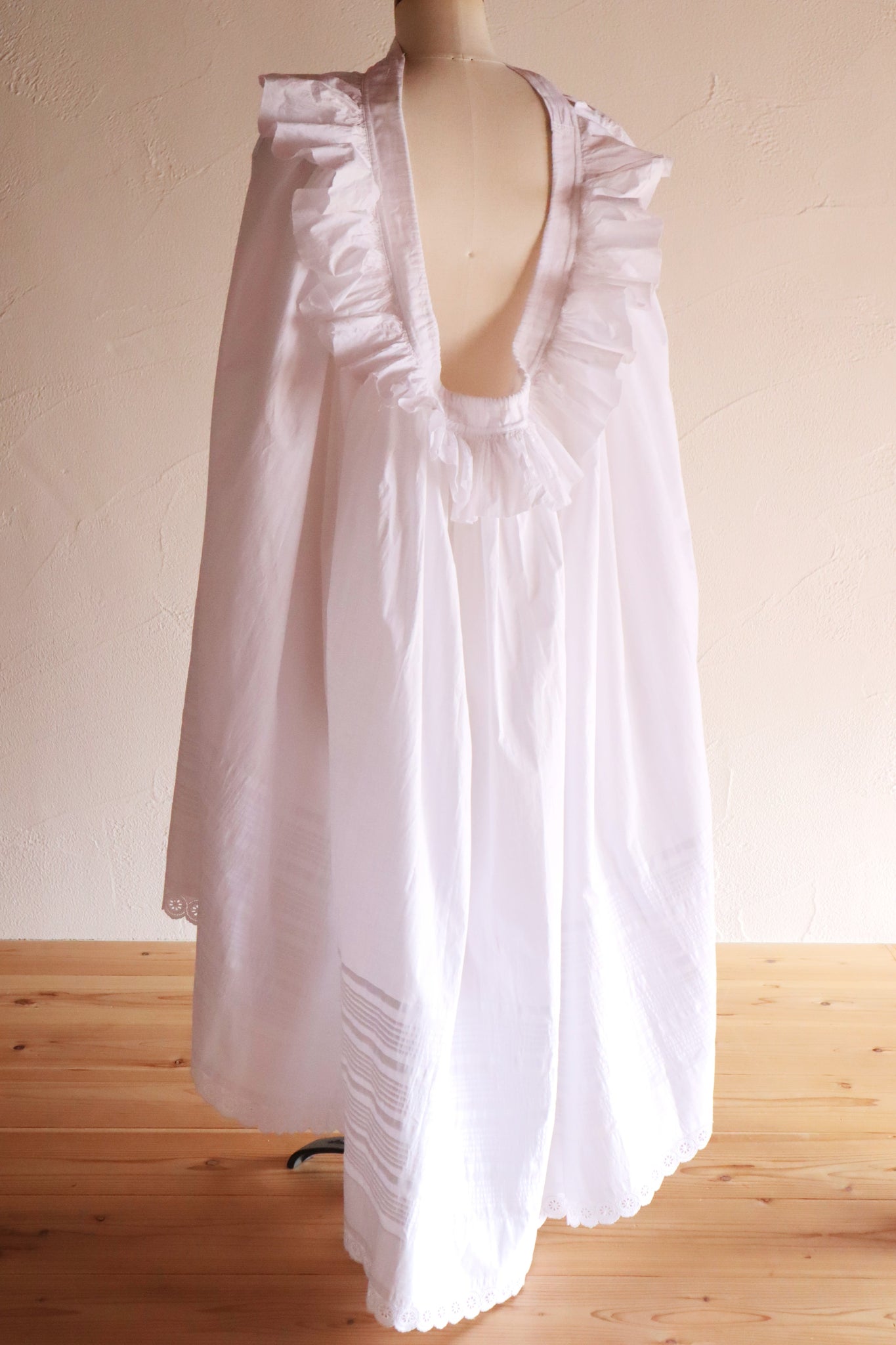 1880s French White Cotton Petticoat Skirt with Hand-Sewn Pintucks