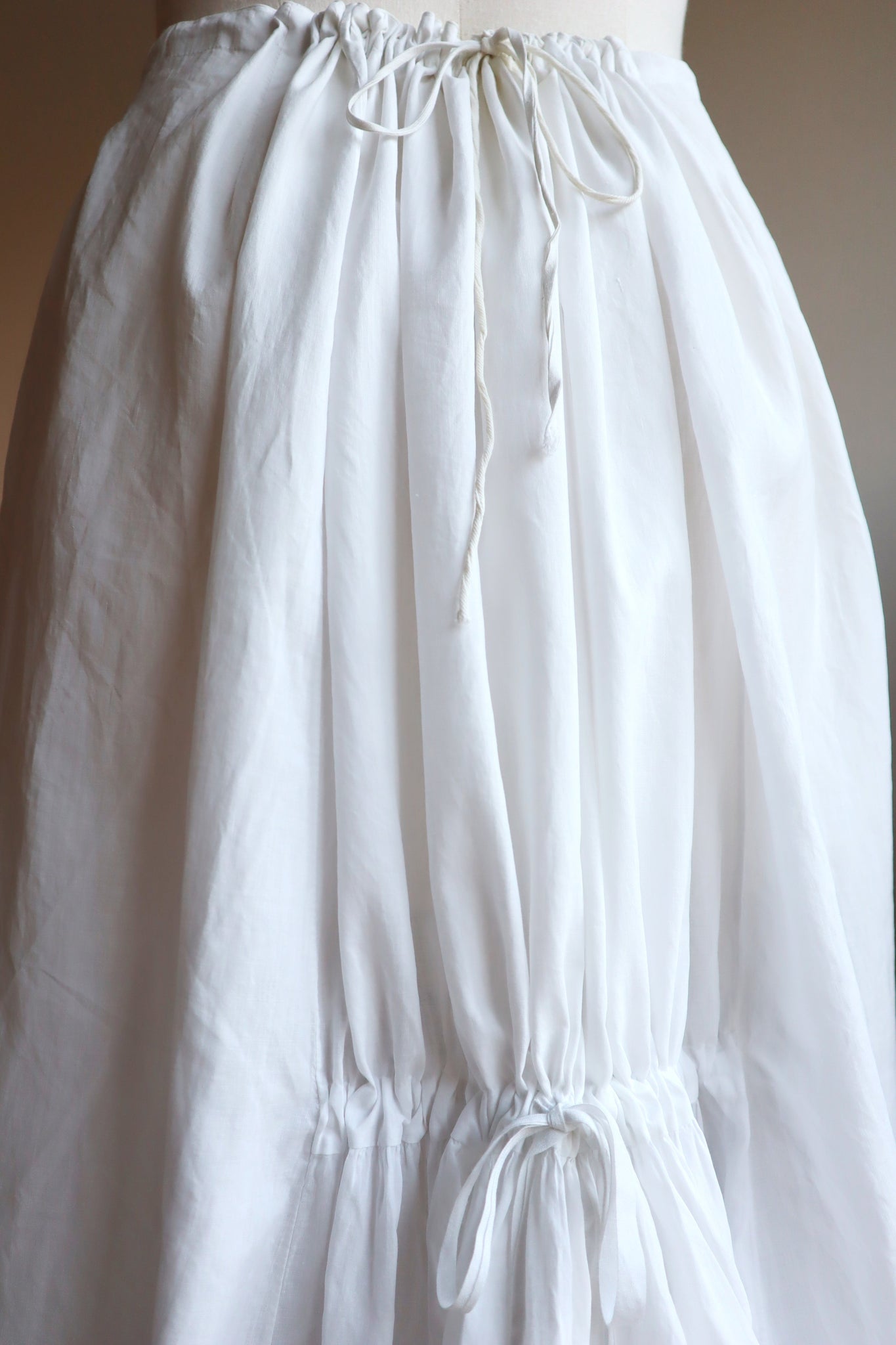 1880s Victorian Bustle Petticoat Skirt