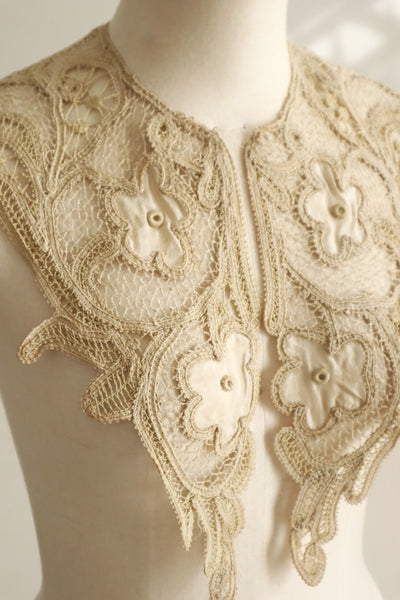 19th French Handmade Collar