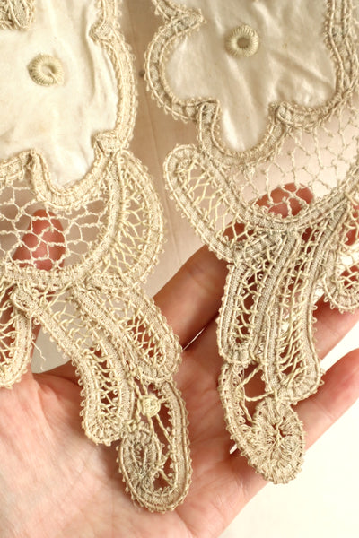 19th French Handmade Collar