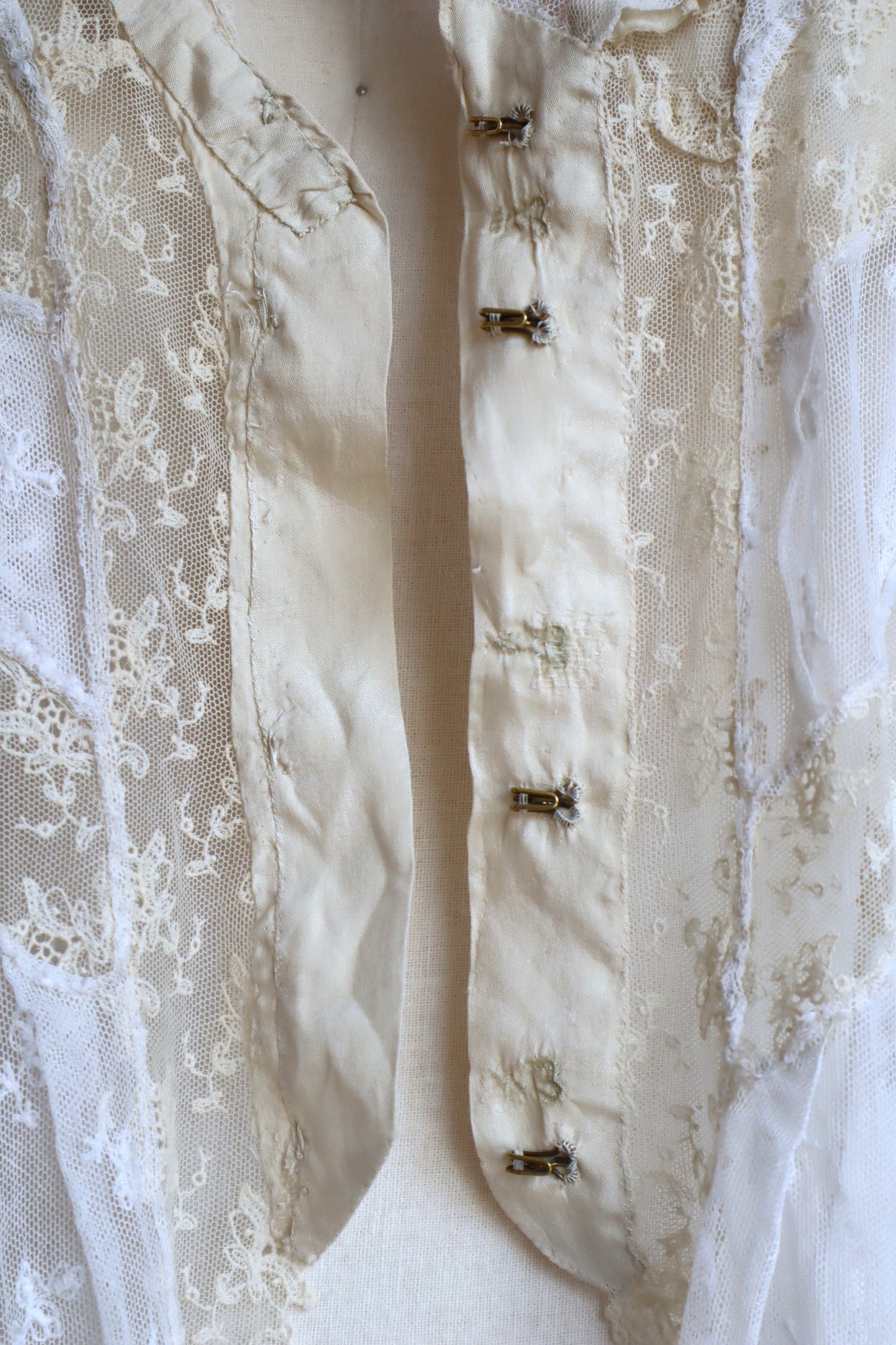 1890s Edwardian High Neck All Lace Blouse
