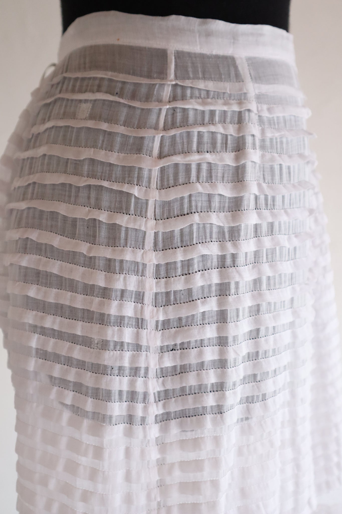 1910s English Sheer Cotton & Swiss Dot Tulle Train Skirt