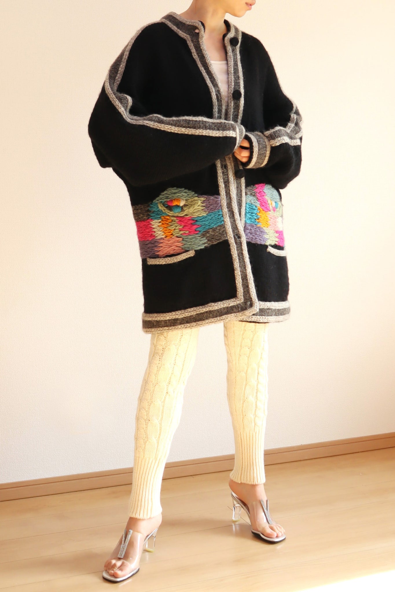 70s~80s Hand-Knit Black Chunky Wool Cardigan