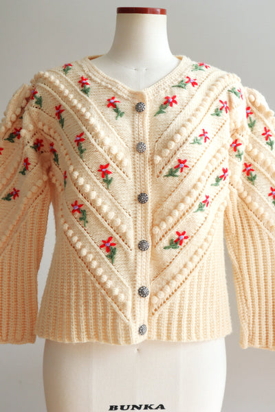 80s Flower Embroidery Cream Austrian Cardigan